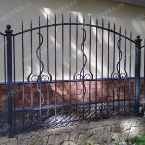 кованый забор для частного дома